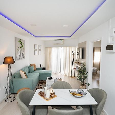 Lazuli Beach & Pool Apartment 501 Larnaca Luaran gambar