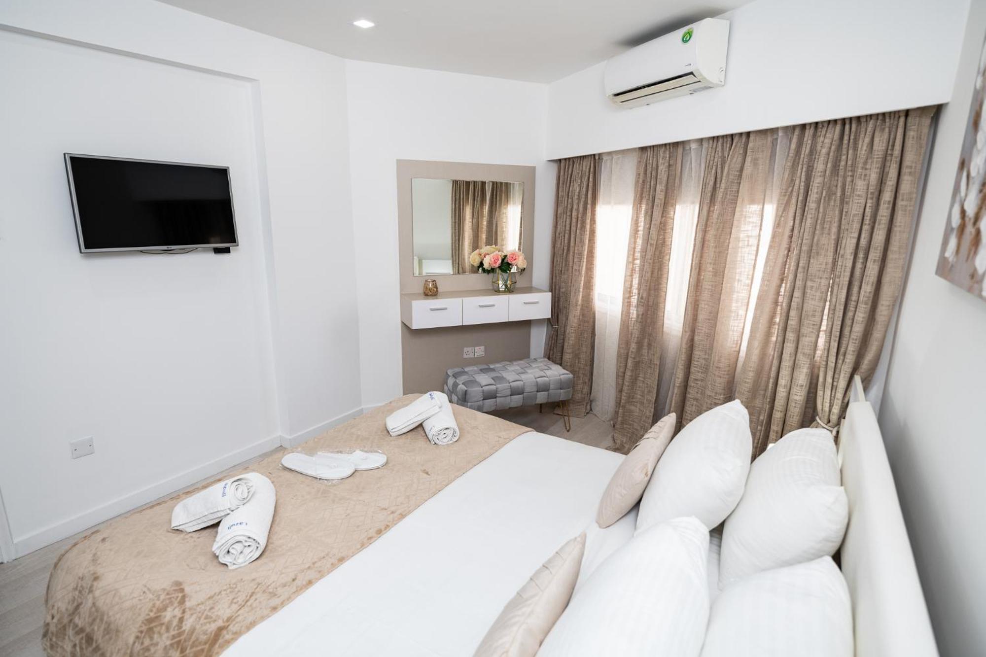 Lazuli Beach & Pool Apartment 501 Larnaca Luaran gambar